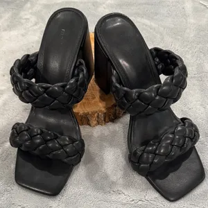 Chic Black Braided Women's Heels thumbnail 3