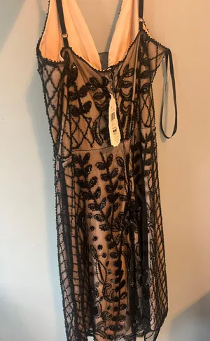 Dress thumbnail 2