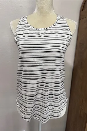 Lululemon Black & White Striped Racerback Tank size 4 thumbnail 1
