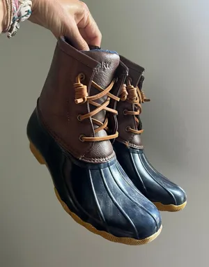 Sperry Saltwater Duck Boots Navy Brown Side Zip Womens 5 / 37 Rain Snow Gorpcore thumbnail 1