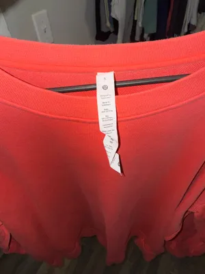 Lululemon Pullover thumbnail 2