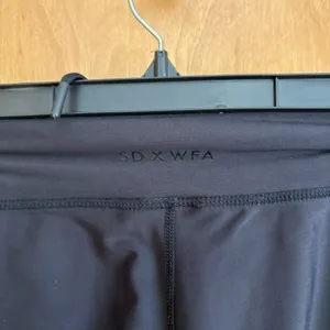 Sarah's Day x White Fox Active Blackout Leggings •‎ X Small thumbnail 5