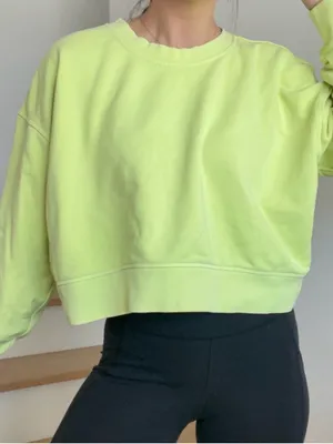 Lululemon Neon Yellow Cropped Sweatshirt Sz 4 thumbnail 1