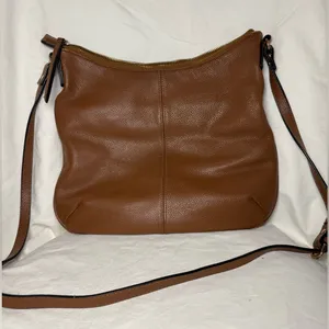 Clarks Pebbled Brown Faux Leather Large Crossbody Shoulder Purse thumbnail 2