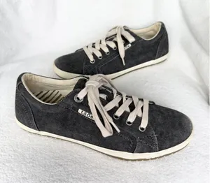 Taos Star Women’s Charcoal Gray Canvas Sneakers Lace Up Arch Support Size 8.5 thumbnail 1