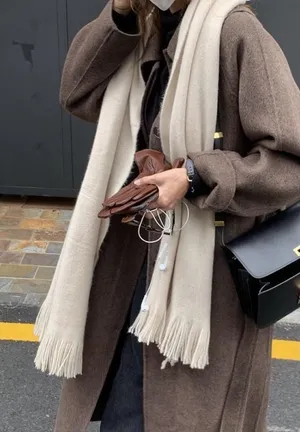 NWT Steve Madden Blanket Wrap Scarf thumbnail 1