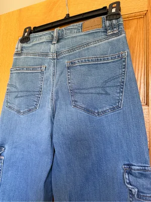 American Eagle Super High Rise Baggy Wide Leg Cargo Jeans Size 000 Medium Wash thumbnail 3