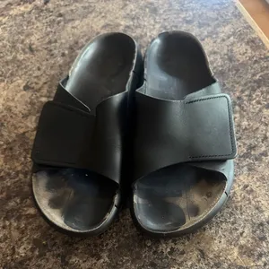 Ecco Black Slide Sandals with Textured Soles thumbnail 1