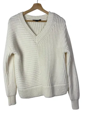 Simply Vera Vera Wang White Ribbed V-Neck Sweater M thumbnail 1