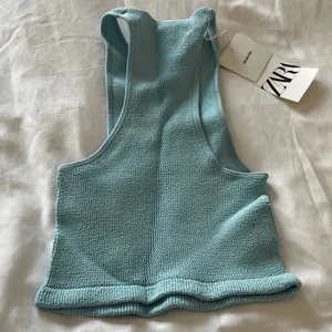 🆕 Zara | Seamless Light Blue Crop Top Women's Textured Tank Top XS/S thumbnail 4