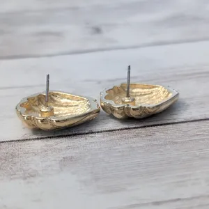 Vintage Stud Earrings For Pierced Ears 7/8" Gold Tone Flourish thumbnail 7