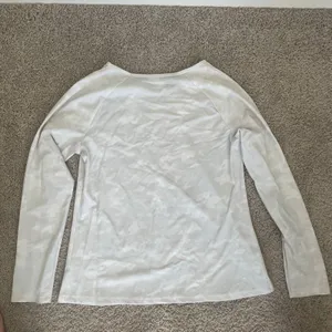 Spanx Sz L Swim Shirt Top Rash Guard UPF 50 Gray Camo Crew Neck Long Sleeve thumbnail 11
