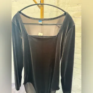 🆕 Old Navy Grey Velour Long Sleeve Bodysuit Large NWT thumbnail 3
