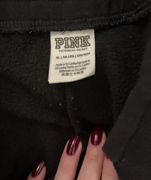 PINK Victoria’s Secret Sweatpants thumbnail 4