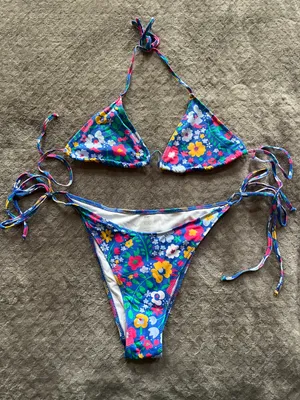 Bright Swimwear Bikini Set thumbnail 1
