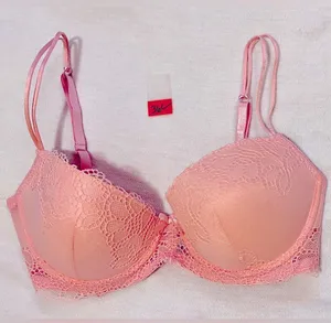 Marilyn Monroe 36C Pink Soft Coral Push Up Bra Lace Overlay Convertible thumbnail 2