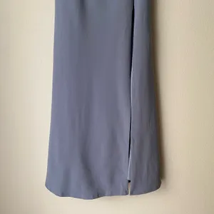 Lulus Off The Shoulder‎ Maxi Dress Slate Blue Flowy Slit sz S Formal NWT thumbnail 5