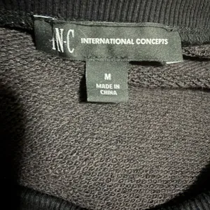 INC International Concepts Sequin-Heart Valentines Day Sweatshirt Size Medium thumbnail 4