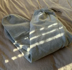 Aritzia TNA Sweatpants thumbnail 1