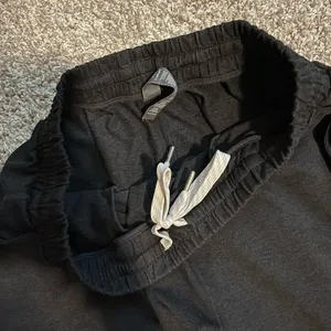 Vuori boyfriend joggers thumbnail 8