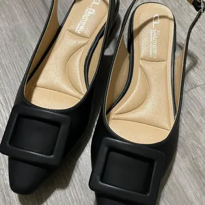 CL by Laundry Black Leather Pointed Toe Kitten Heel Flat/Pump thumbnail 1
