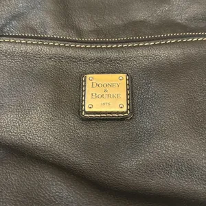 Vintage Black Dooney and Bourke 1975 Pebble Leather Crossbody thumbnail 6