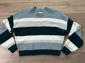 Hollister White Green Grey Striped Sweater Women Size Small thumbnail 1