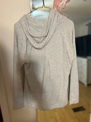 DICK'S Sporting Goods sweatshirt thumbnail 3