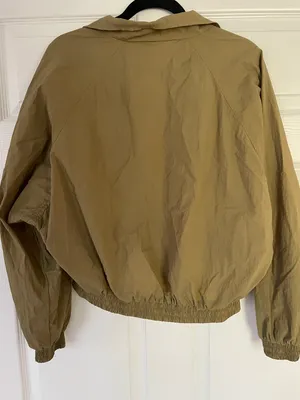 Buckle Windbreaker thumbnail 3