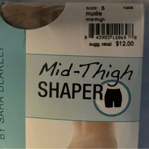 New assets by spanx nude mid thigh shaper size 5 thumbnail 3