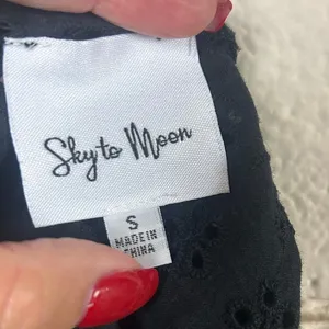 Sky to Moon Black Lace Tank size S thumbnail 3