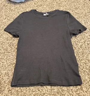 H&M T-Shirt thumbnail 1