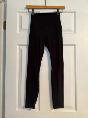 Lululemon Align High Rise Leggings in Black thumbnail 2