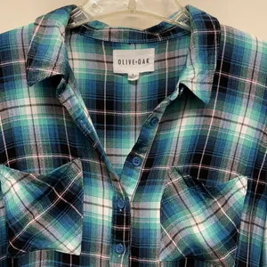 Olive & Oak Long Sleeve Plaid Blouse thumbnail 3