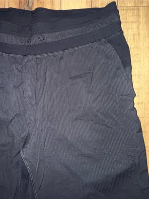 Lululemon black pants thumbnail 3