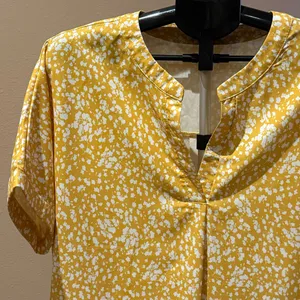 Amazon Yellow and White Floral Blouse thumbnail 3