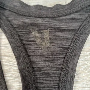 Vuori Racerback Tank Top Charcoal Heather Size XS thumbnail 4