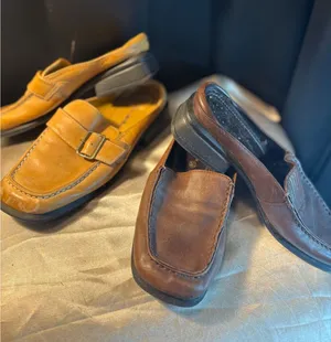 Thom McAn Leather Mule Loafer Bundle Tan Buckle Brown Square Toe Size 5 2 Pairs thumbnail 1