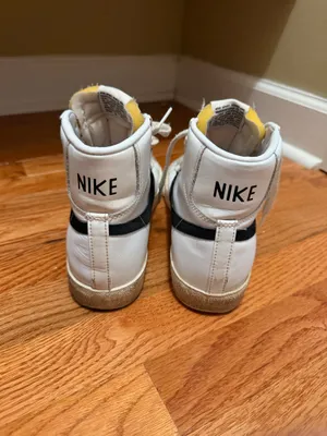 Nike blazers thumbnail 2