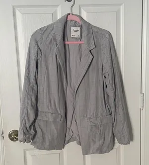 Abercrombie & Fitch Gray Checkered Blazer medium thumbnail 1