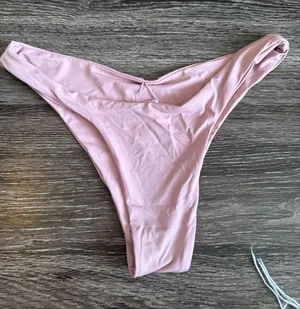 Dippin' Daisy's Bikini Bottoms thumbnail 1