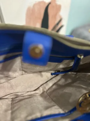 Michael Kors Purse thumbnail 6