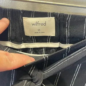 Aritzia Wilfred Women's Striped Pull-On Cropped Wide Leg Front‎ Tie Pants Size XS thumbnail 4