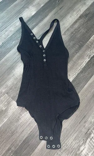 Bodysuits thumbnail 1
