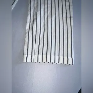 J Jill White w/Black Stripes Wide Legged Pants thumbnail 4