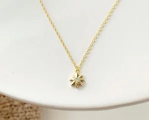 Gold Anise Star Dainty Necklace thumbnail 1