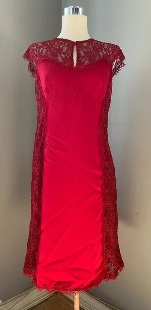 Elegant Red Lace-Trim Midi Dress thumbnail 1