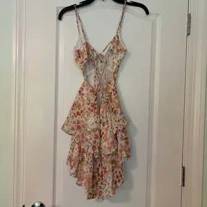 Sky to Moon Floral Tie Back Romper thumbnail 3