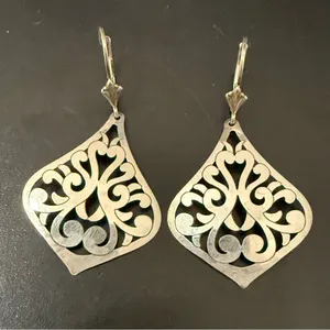 925 Sterling Silver Cut-out Filigree Arabesque Design Dangle Earrings thumbnail 4