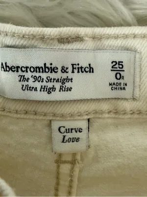 Abercrombie & Fitch Curve Love 90s Straight Jeans Size 25/0R Cream High Rise thumbnail 4